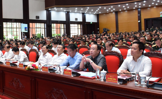 Hoàn thiện tổ chức bộ máy, tổ chức lại các cơ sở công nghiệp quốc phòng nòng cốt